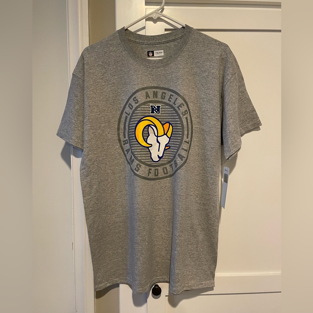 Los Angeles Rams NFL Team Apparel Crewneck Shirt Size Large